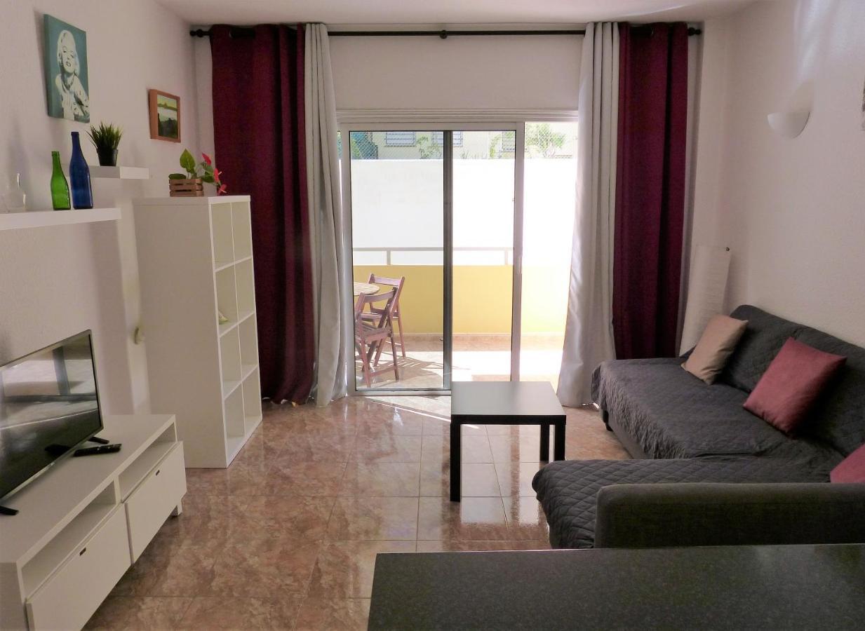 Suncanarias Apartamento Los Angeles 洛斯克里斯蒂亚诺斯 外观 照片